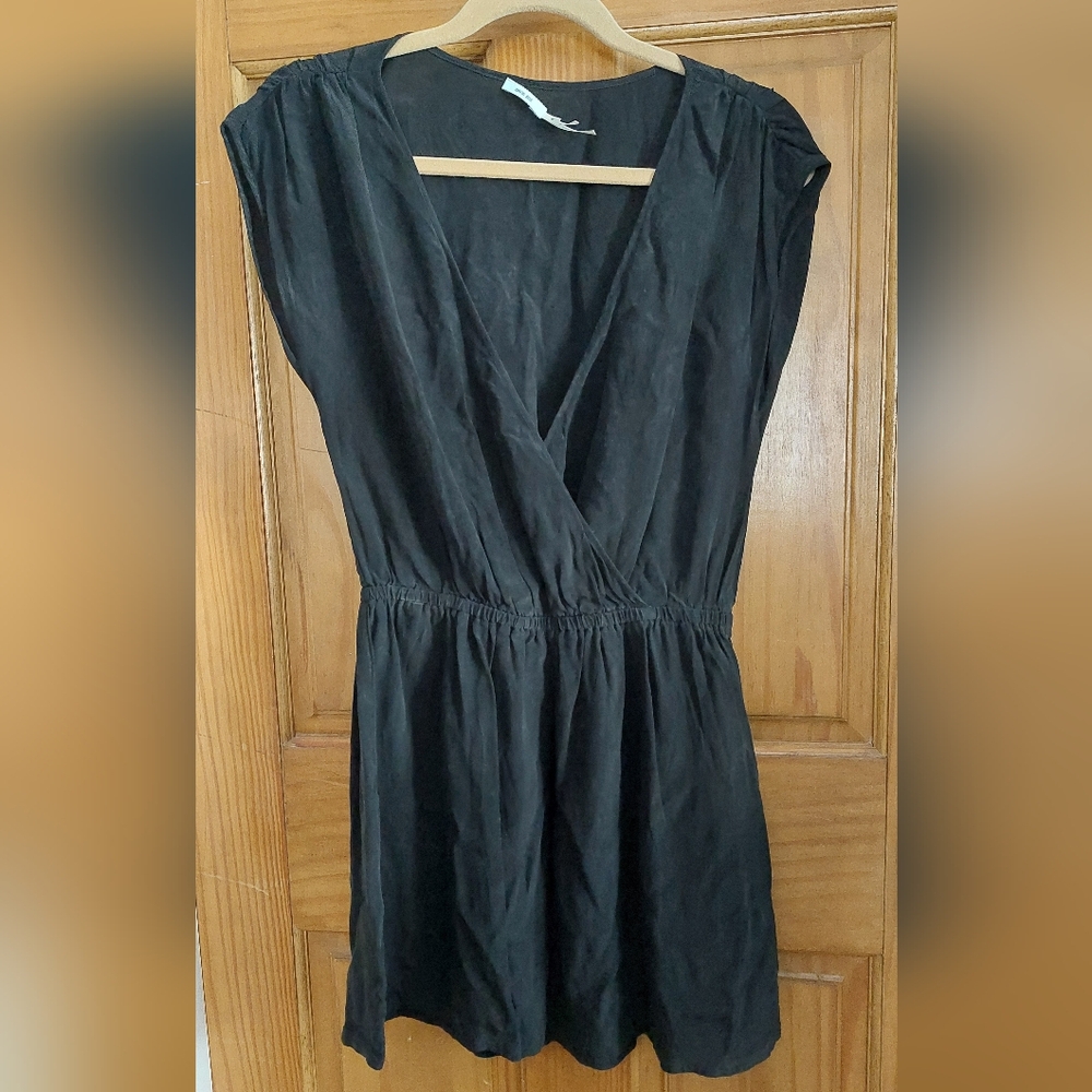 Kimchi Blue 100% silk blk dress Sz M